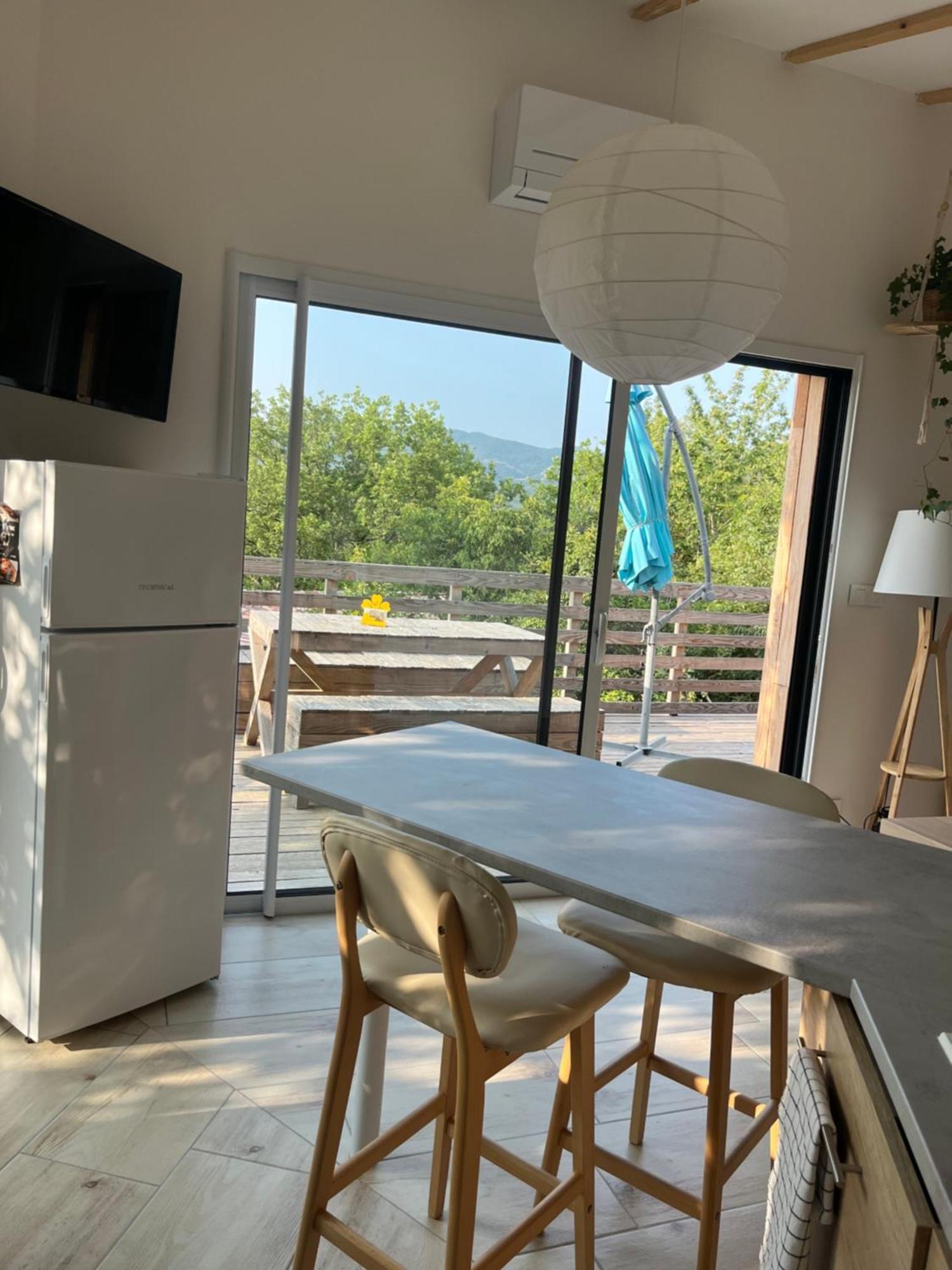 Chalet Cocoon Laroque  Bagian luar foto